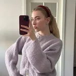 Аватар канала Jaaane13 и ее домик 🎧