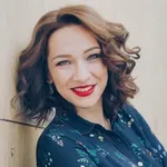 Аватар канала блогер • мама • семья • бьюти • Москва