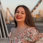 Аватар канала Путешествия. Алина Хусаинова